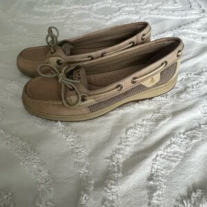 Sperry angelfish boat shoes